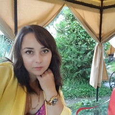 ათინა  თოიძე 